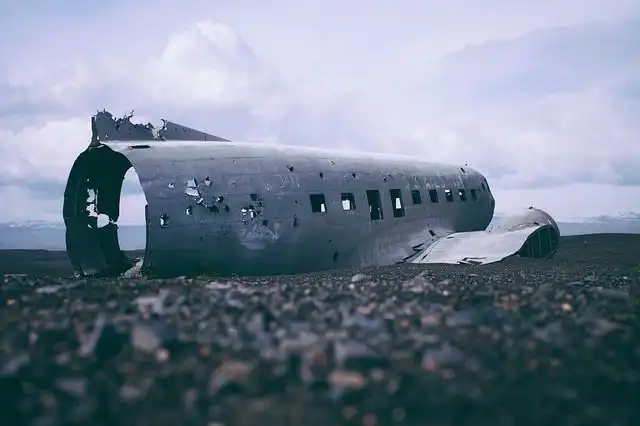 airplane-crash image