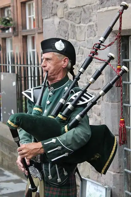 bagpipes image
