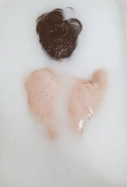 bathtub image