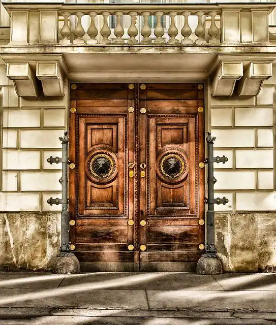 doorway image