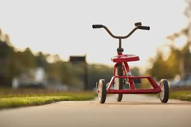 tricycle image